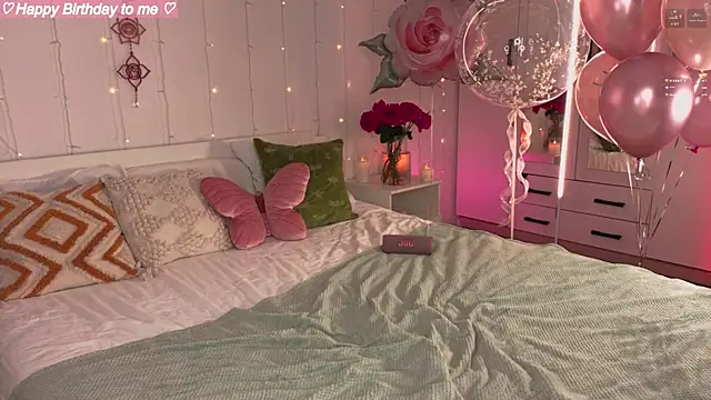 JuliyaAngel's Live XXX Chat