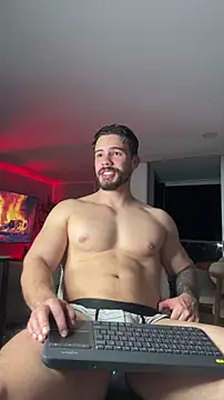 Valenthino_Salvatore's Webcam Show