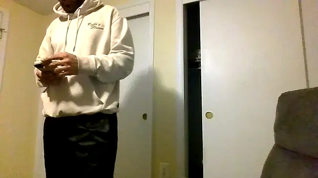 BossAfterDark's Live XXX Chat