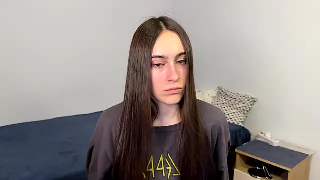 AliceKolltt – Naživo XXX chat