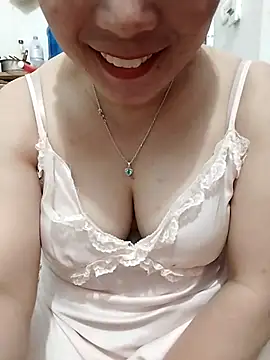 ManaMi-Amii 网络视讯表演