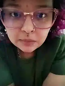 Ari_vibesX Webcamshow