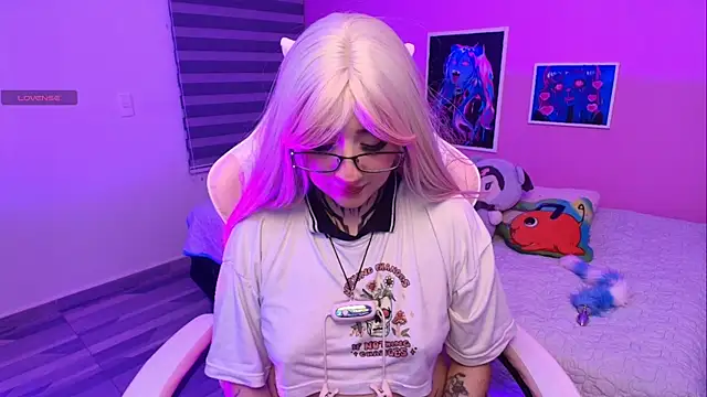 Chatroom XXX en direct de Miwa_violet