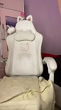 Geralllll Adlı Modelin Canlı XXX Sohbeti