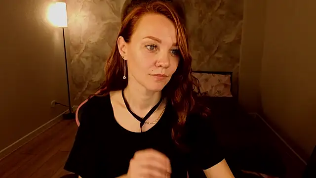 Show modela Margo_Kelly na web-kameri