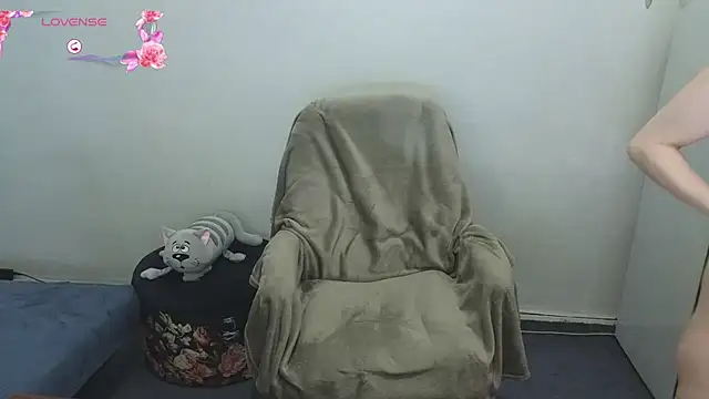 LenaFlynn Chat XXX in diretta