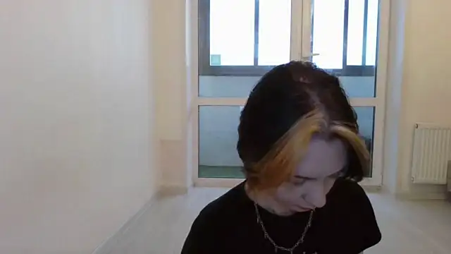 LxayBloom 现场XXX聊天