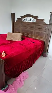 Ruvi_Queen – Naživo XXX chat