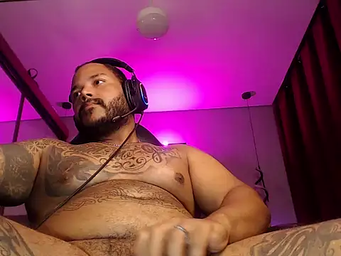 Show de Ale_Mineiro na webcam