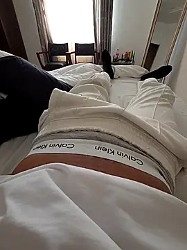 Ridaaaa5 Show in webcam