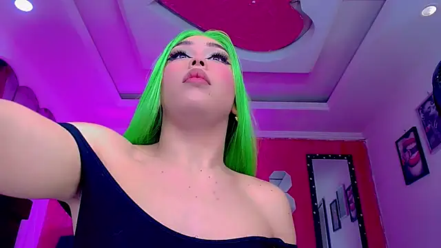 TiffanyMackensyy webkamerás műsora