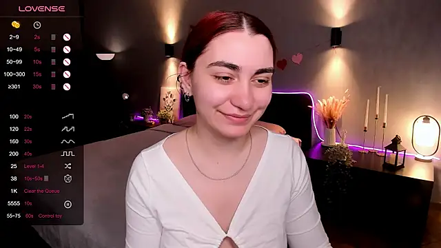 hannacheekss_ Adlı Modelin Canlı XXX Sohbeti