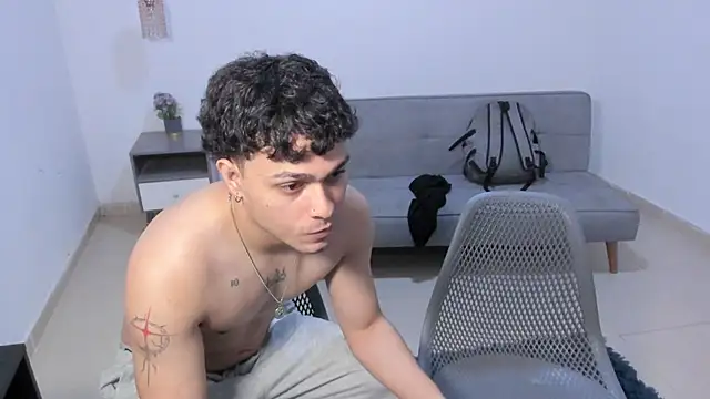 Santy_Stump's Live XXX Chat