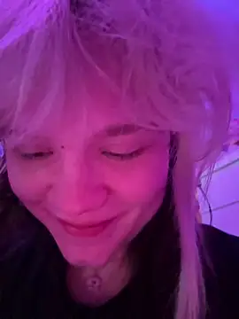 Cutiepiespanks Show in webcam