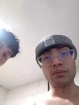 Chat XXX ao vivo de JARVENxblaze