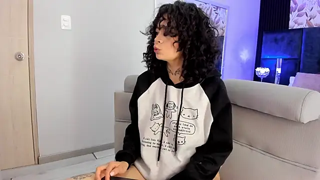 KatherineGomez 即時 XXX 聊天