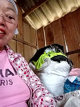 Agnes-baby's Live XXX Chat