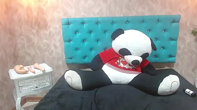 Show Webcam de KeniaLovex