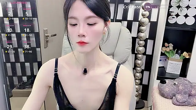 Yueyue-MM 在線直播表演