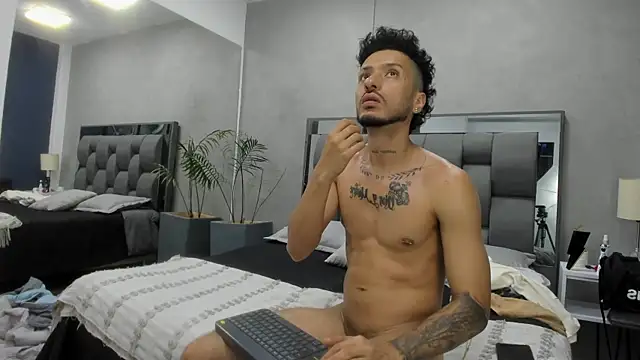 Show modela denis_winslow na web-kameri