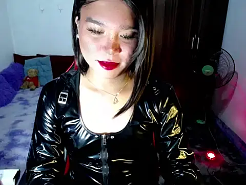 sofiathe1st Live XXX Chat