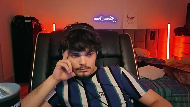 JordanShow Live XXX-chat