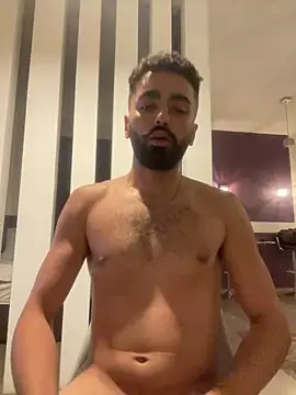 عرض كام Arabic_male07