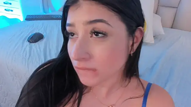 Živý XXX chat camile_carter