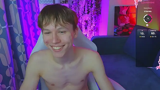Вебкам-шоу cuMte_boy