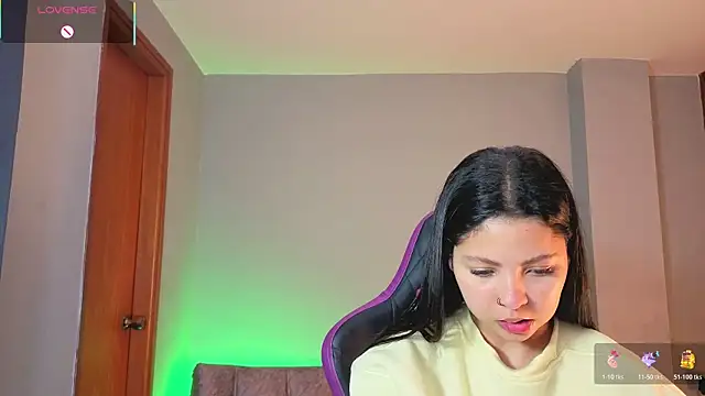 Chat +18 de melanimorgan1 ao vivo