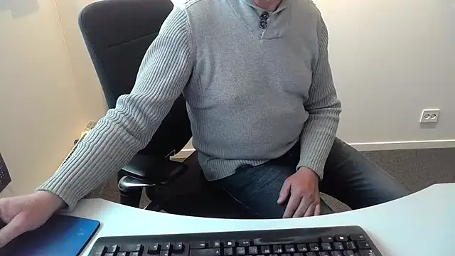 Buggemann Adlı Modelin Web Kamerası Şovu