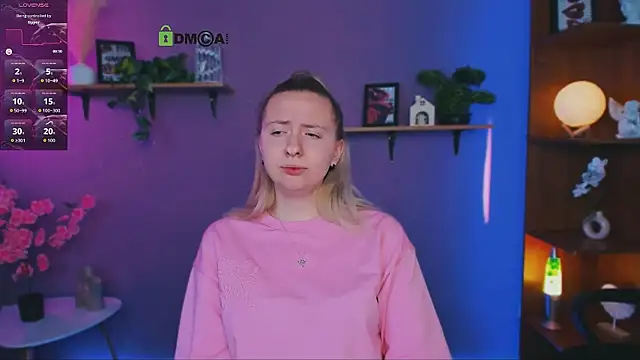 mila_glow1's Webcam Show