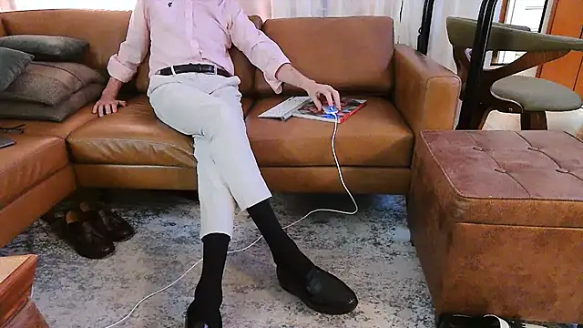 dress_socks_suits' Webcam Show