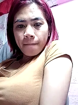 Cutie_body11 élő XXX-chatje