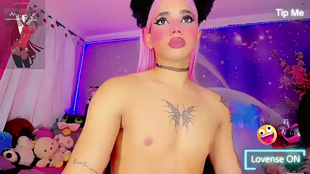 Thalia_girl21's Webcam Show