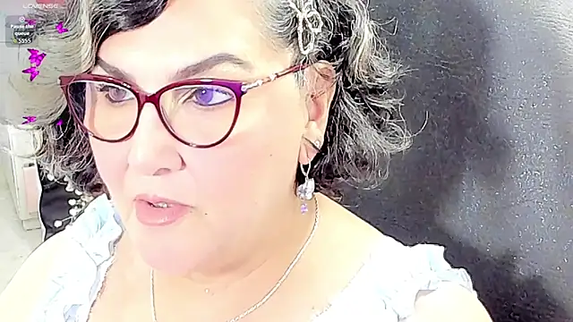 cataleya_mom webcam show