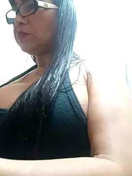 Онлайн чат XXX kelly_squirting