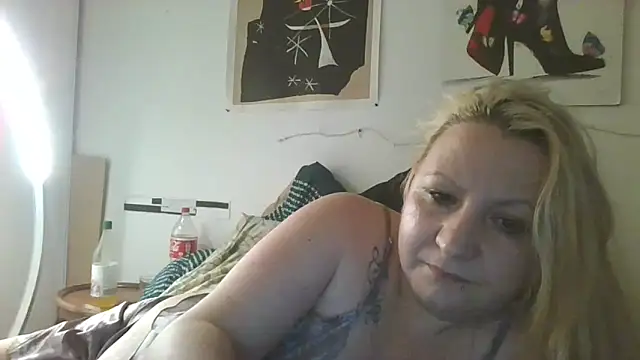 Bakala93Du34000's Webcam Show