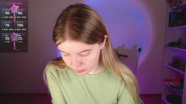 Strawberry_juli: απευθείας συνομιλία ΧΧΧ