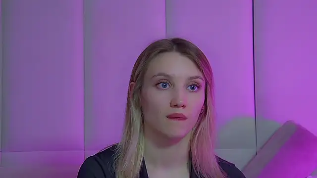 StacyEvances Chat XXX live