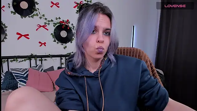 LiraBelle's Live XXX Chat