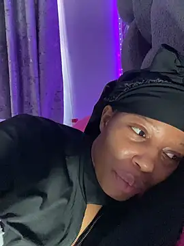 RainBougie's Live XXX Chat