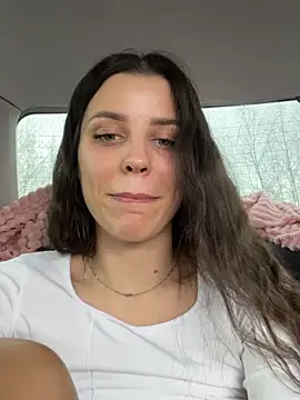 Hottest_Mia Show in webcam