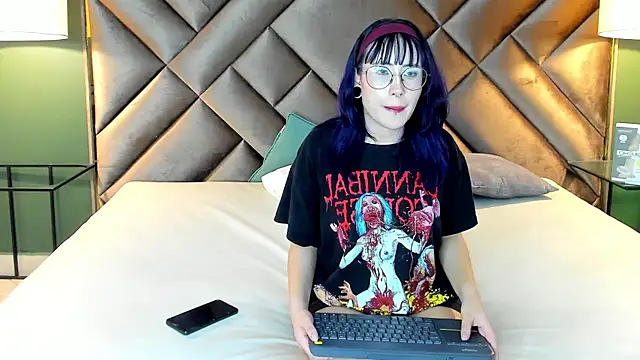 Rache_Roth Adlı Modelin Canlı XXX Sohbeti