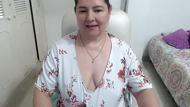 leonela_69 Live XXX-chat