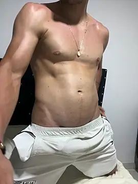 GoldenNights30's Webcam Show
