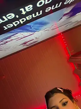 Živý XXX chat luludolll