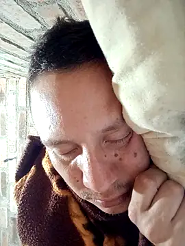 Živý XXX chat GaaraDiaz