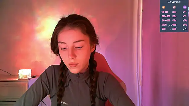 eskatmin Live XXX chat