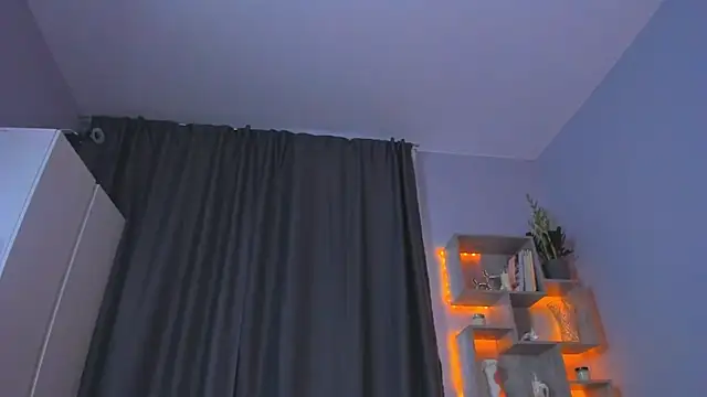 ClockworkLady Show Webcam